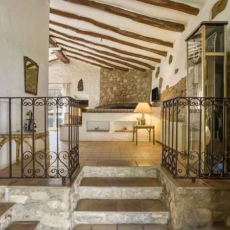 Landhaus La Pallissa De Llampaies